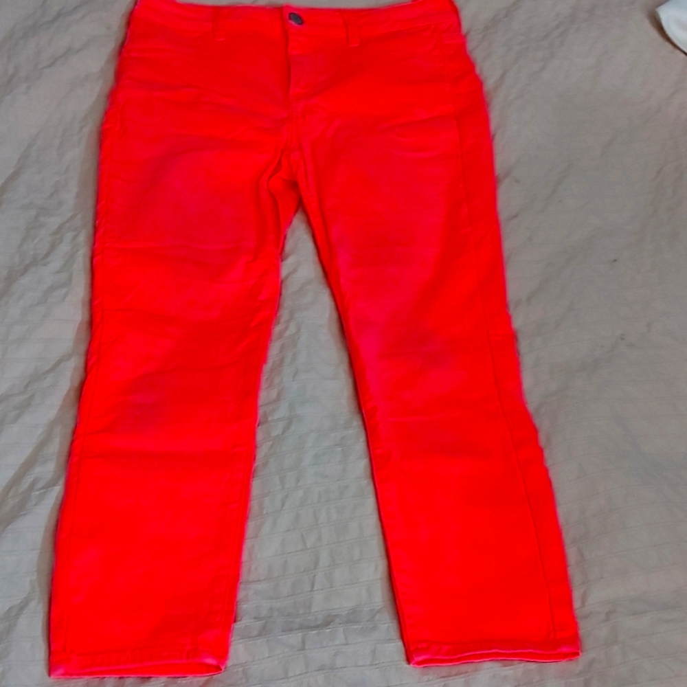 American Eagle Outfitters Neon Capris